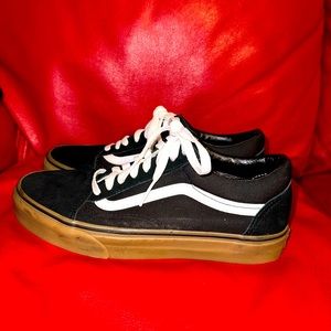 Vans Shoes Size 7 Men 8.5 Women’s Black And White Lace Up